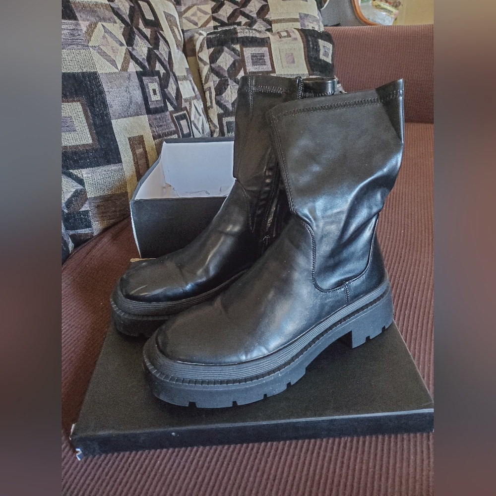 PrettyLittleThing Ankle Boots